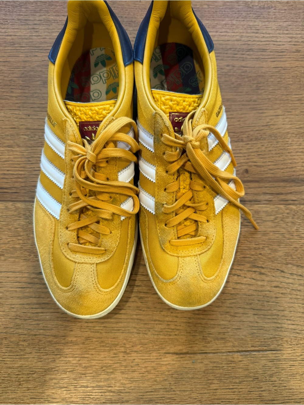 adidas Gazelle Men's Sneakers in Mustard Yellow with White Stripes and Navy Heel - Picture 4 of 12